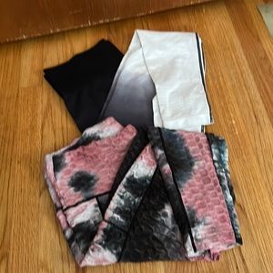 2 pack of workout leggings